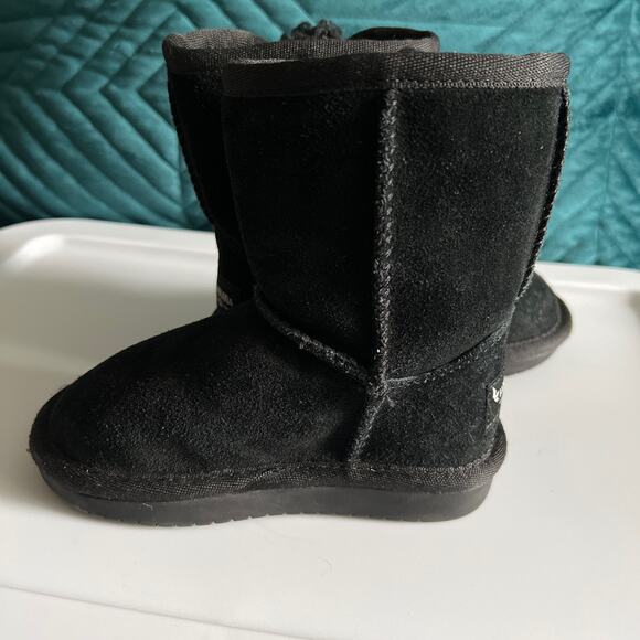 Koolaburra by Ugg Toddler Snow Boots Girls Size US 7 Black Bow Accents - Picture 7 of 7